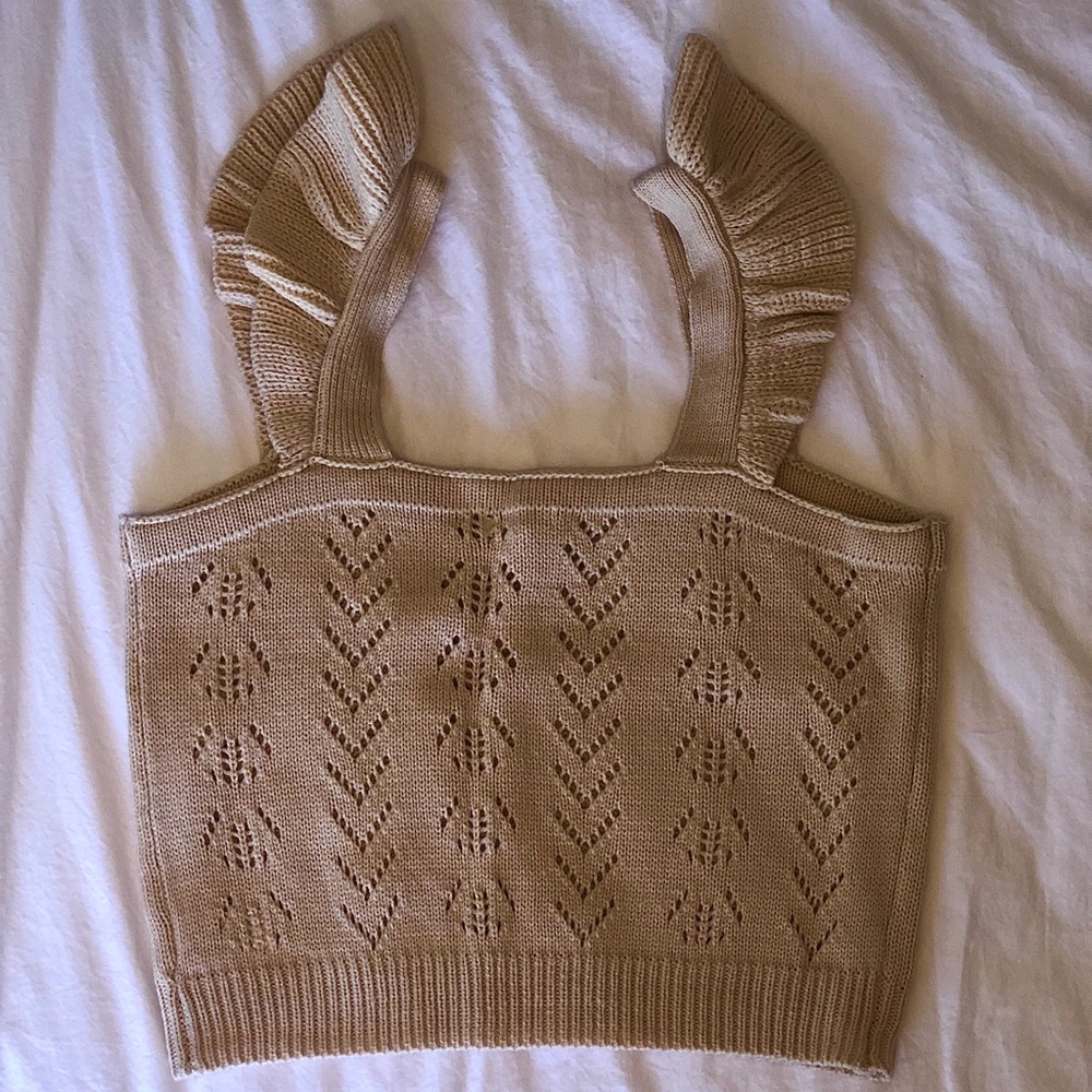 En Creme Knit Ruffle Tank - Picture 4 of 4